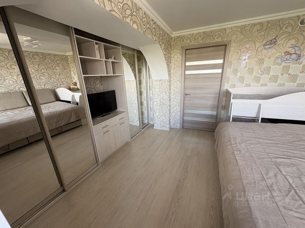 m. Saltykovskaya: Apartment, 2-rooms