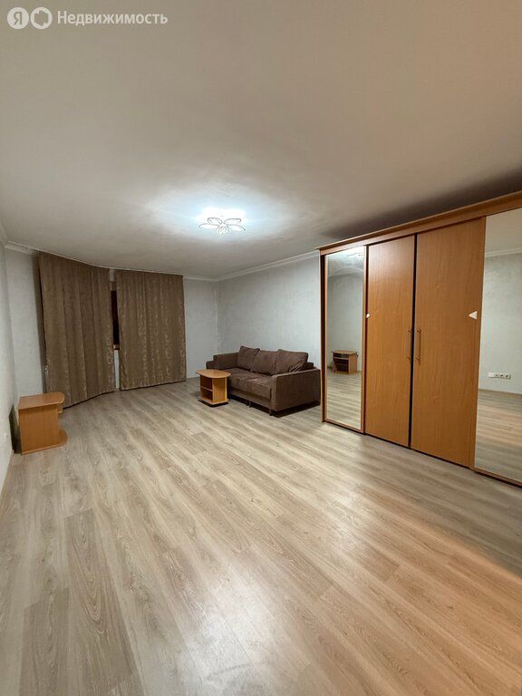 m. Bakovka: Apartment, 2-rooms