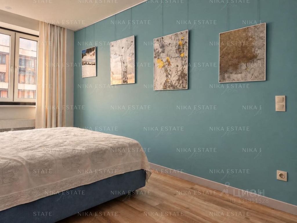 m. ZIL: Apartment, 2-rooms