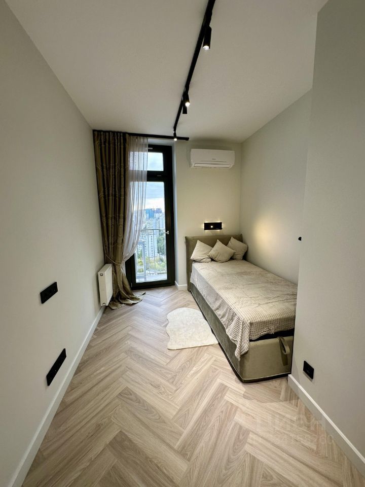 m. Profsoyuznaya: Apartment, 2-rooms