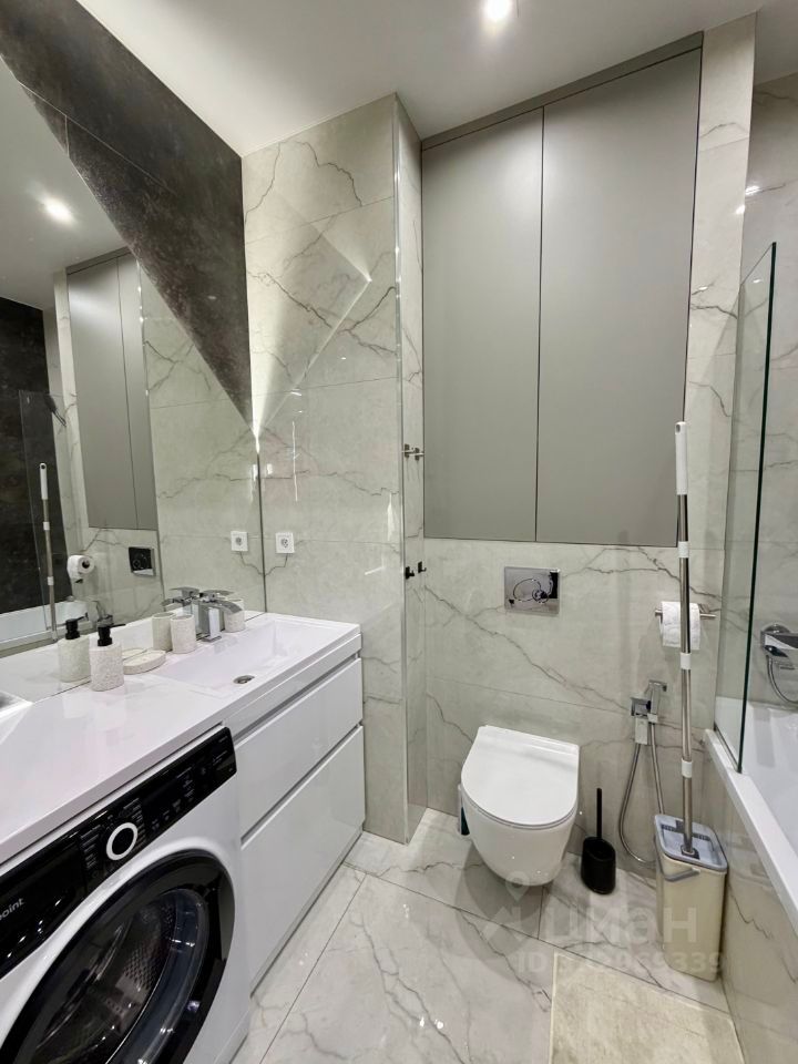 m. ZIL: Apartment, 1-rooms