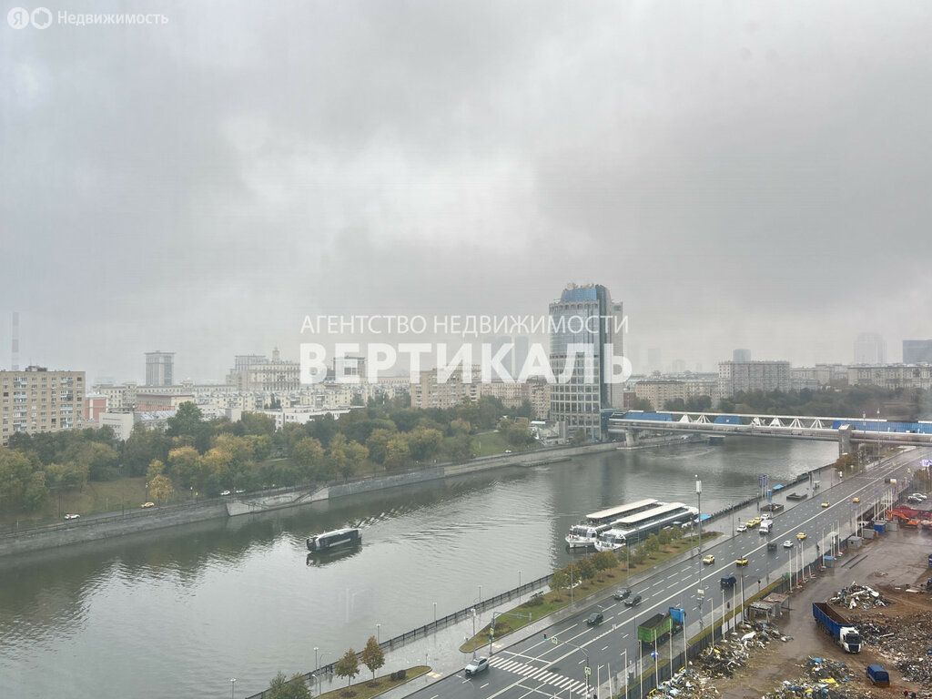 m. Delovoy tsentr (Vystavochnaya): Apartment, 4-rooms