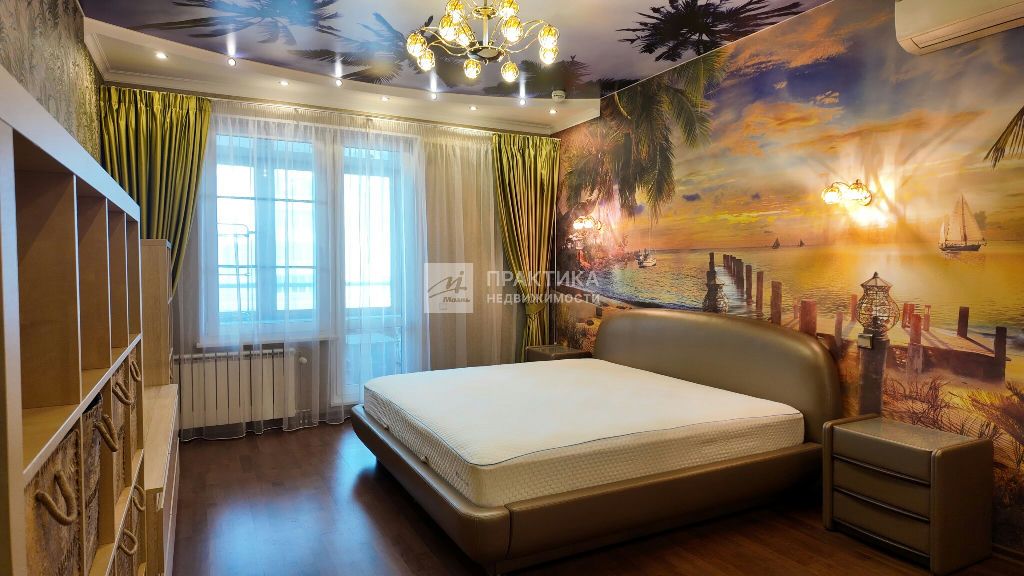 m. Molodezhnaya: Apartment, 3-rooms