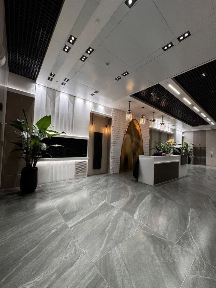 m. ZIL: Apartment, studio
