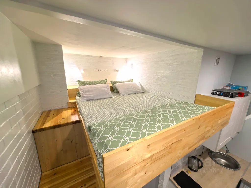 m. Botanichesky sad: Apartment, studio