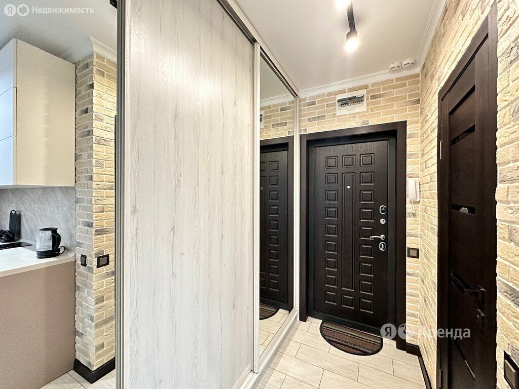 m. Pavshino: Apartment, studio