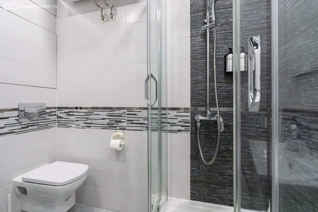 m. Serp i Molot: Apartment, studio