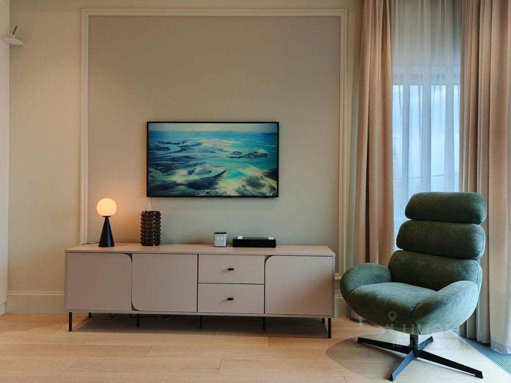 m. Krasnye vorota: Apartment, 2-rooms