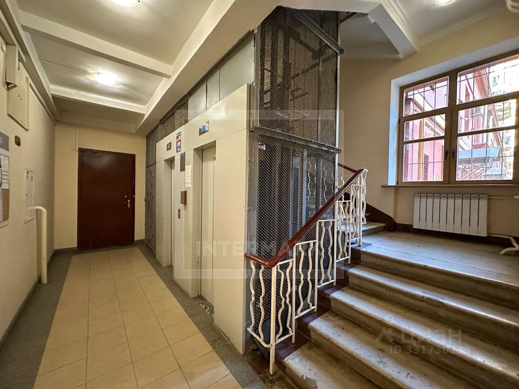m. Novokuznetskaya: Apartment, 2-rooms