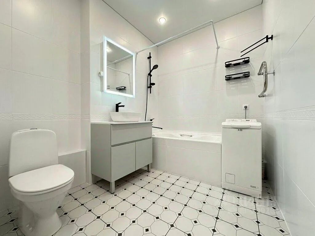m. Prospekt Mira: Apartment, 2-rooms