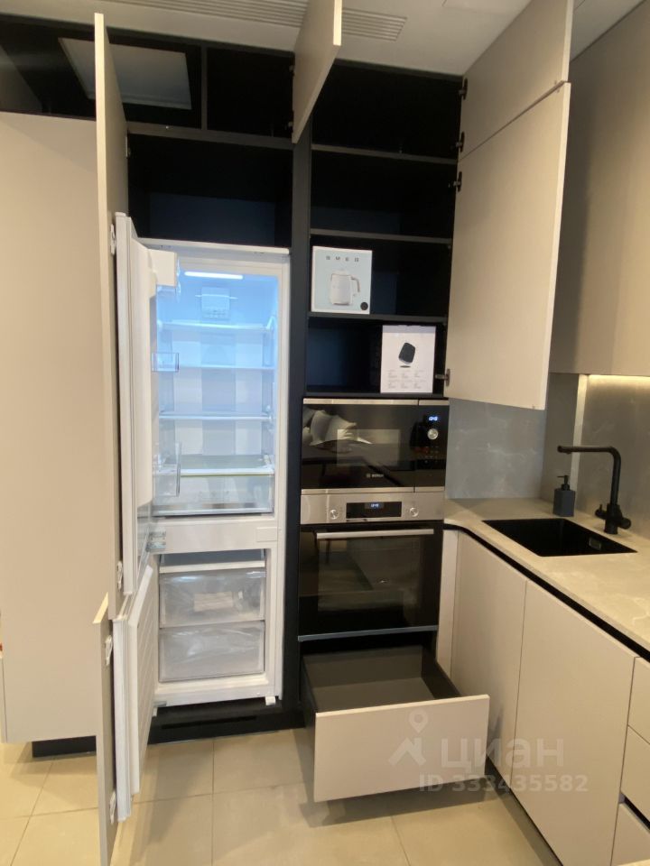 m. Dmitrovskaya: Apartment, studio