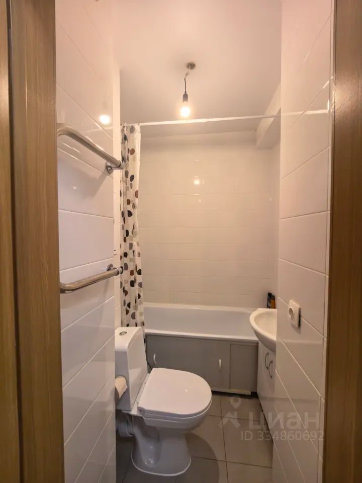 m. Pyatnitskoe shosse: Apartment, 1-rooms