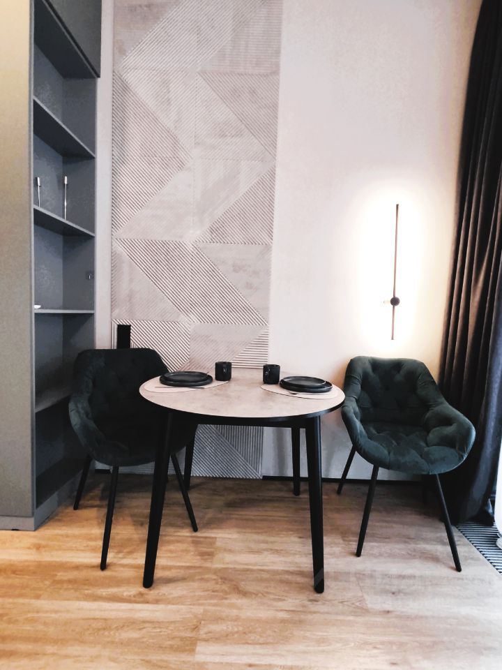 m. Zorge: Apartment, studio