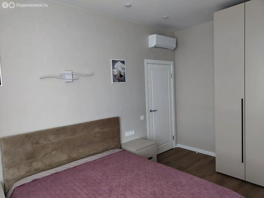 m. Spartak: Apartment, 2-rooms