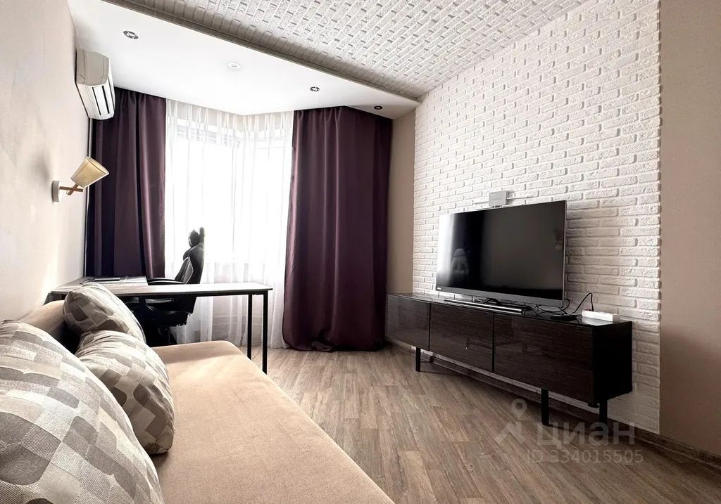 m. Myakinino: Apartment, 2-rooms