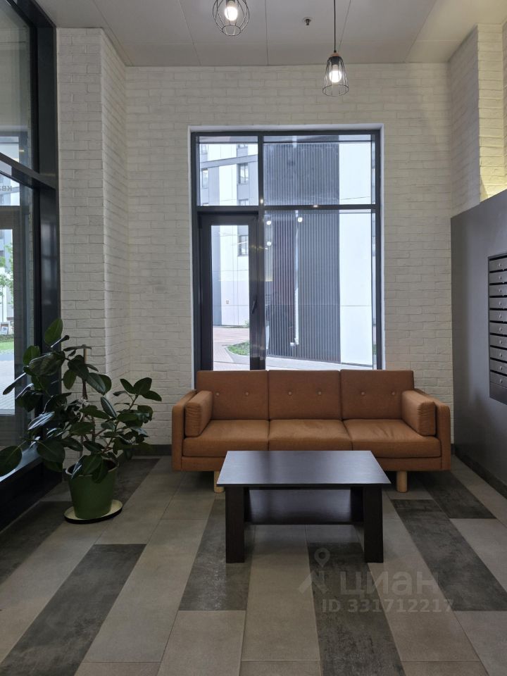 m. Oktyabrskoe pole: Apartment, 1-rooms