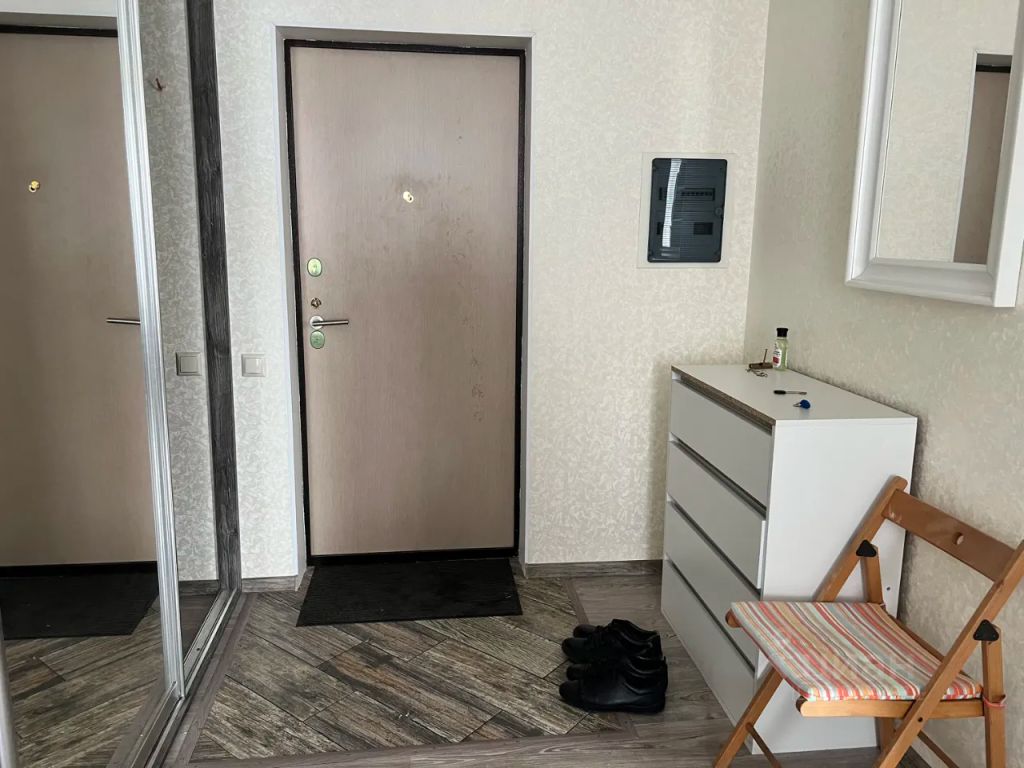 m. Narodnoe Opolchenie: Apartment, 1-rooms
