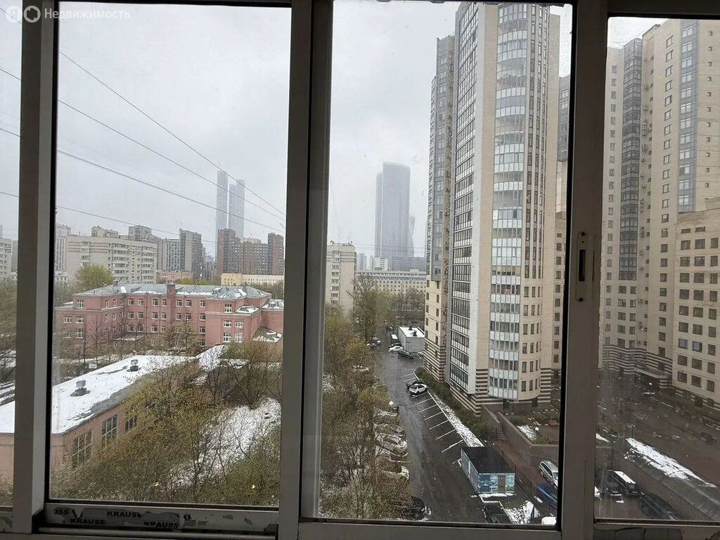 m. Shelepikha: Apartment, studio
