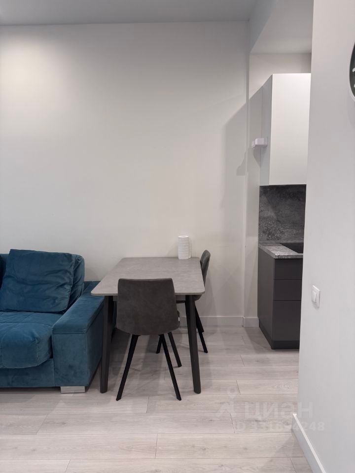 m. Molodezhnaya: Apartment, 2-rooms
