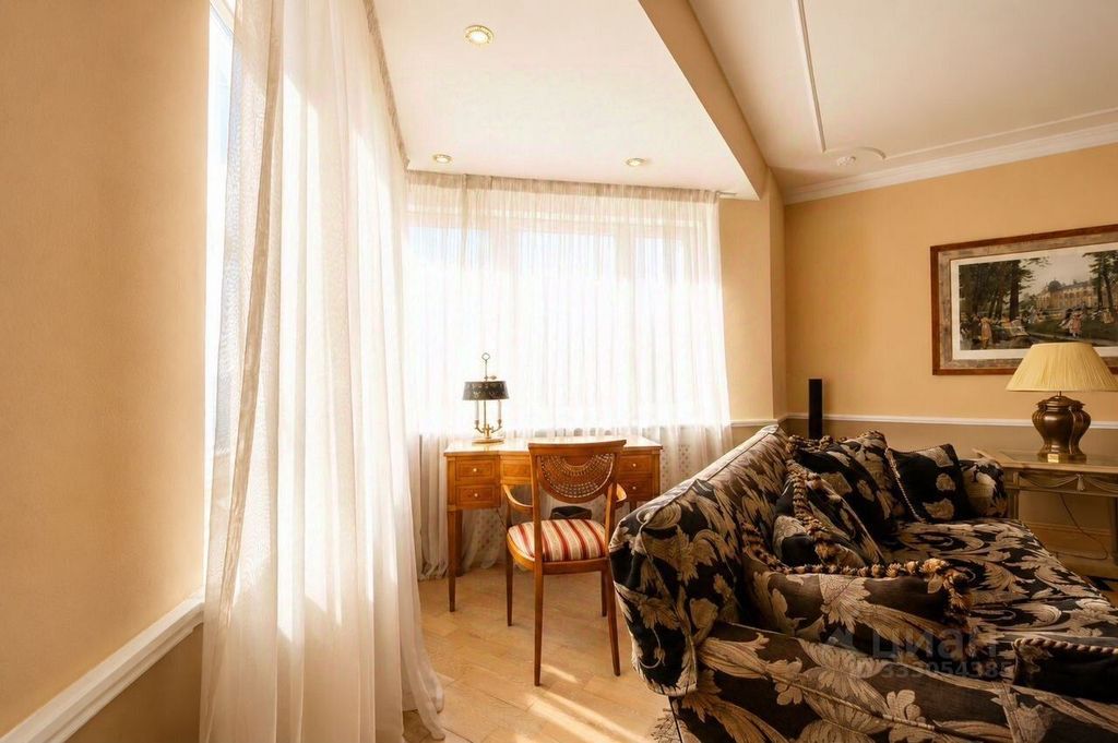 m. Barrikadnaya: Apartment, 2-rooms