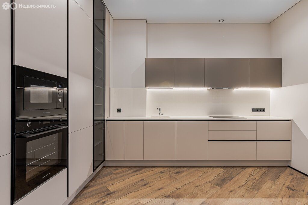m. Khimki: Apartment, 3-rooms
