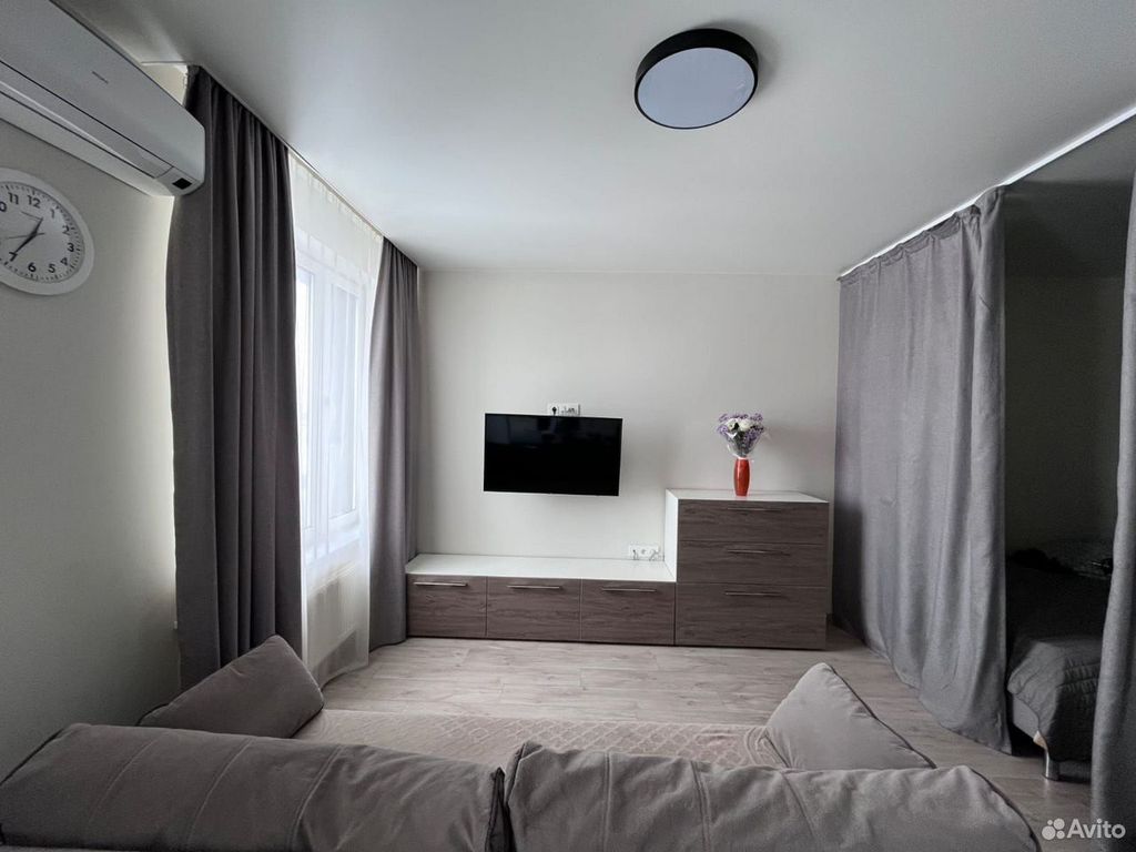 m. Molzhaninovo: Apartment, studio