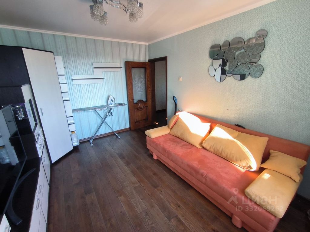 m. Myakinino: Apartment, 2-rooms