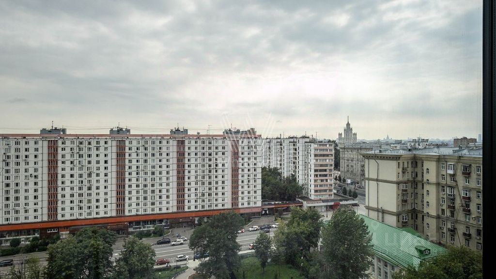 m. Chkalovskaya: Apartment, 3-rooms