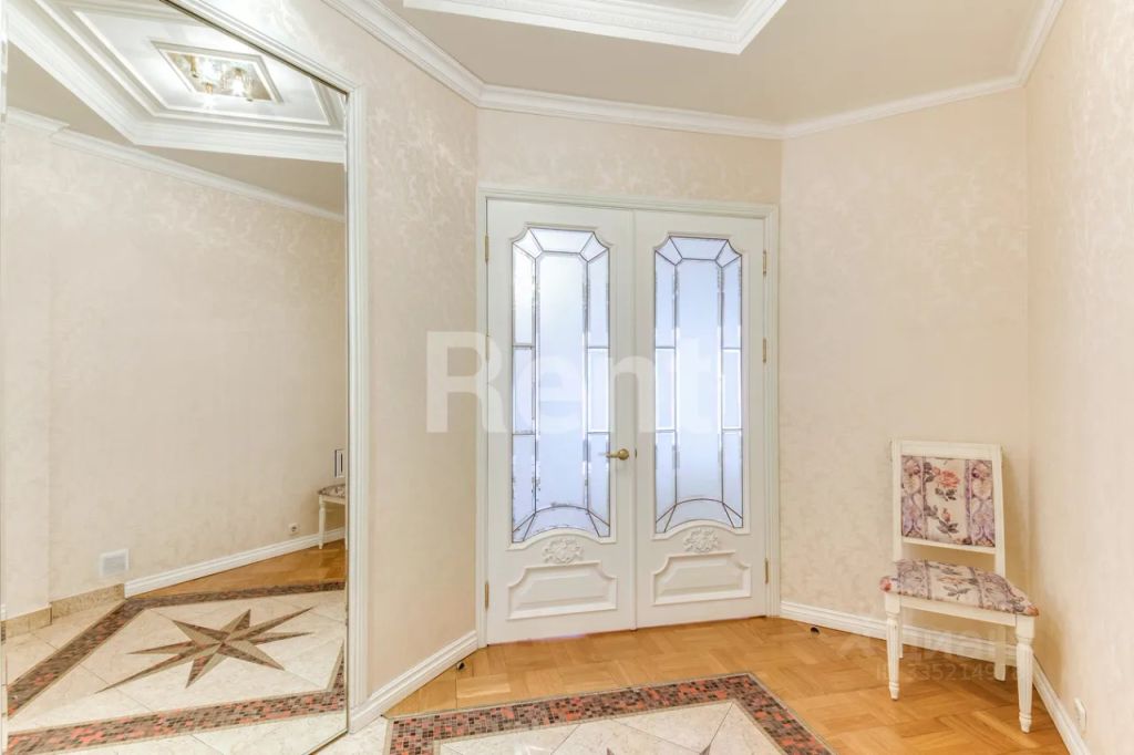 m. Tretyakovskaya: Apartment, 2-rooms