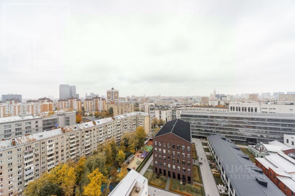 m. Ulitsa 1905 goda: Apartment, 4-rooms