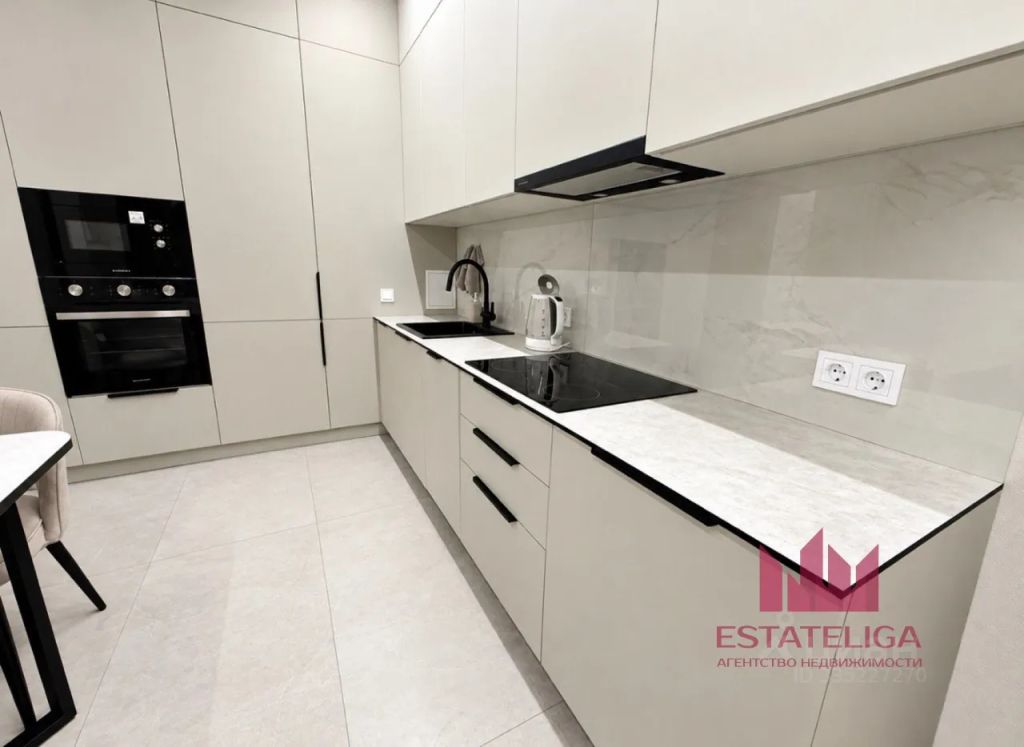 m. ZIL: Apartment, 2-rooms