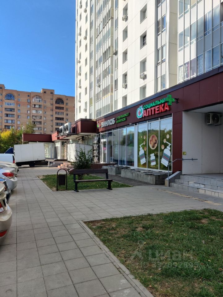 m. Pavshino: Apartment, 2-rooms