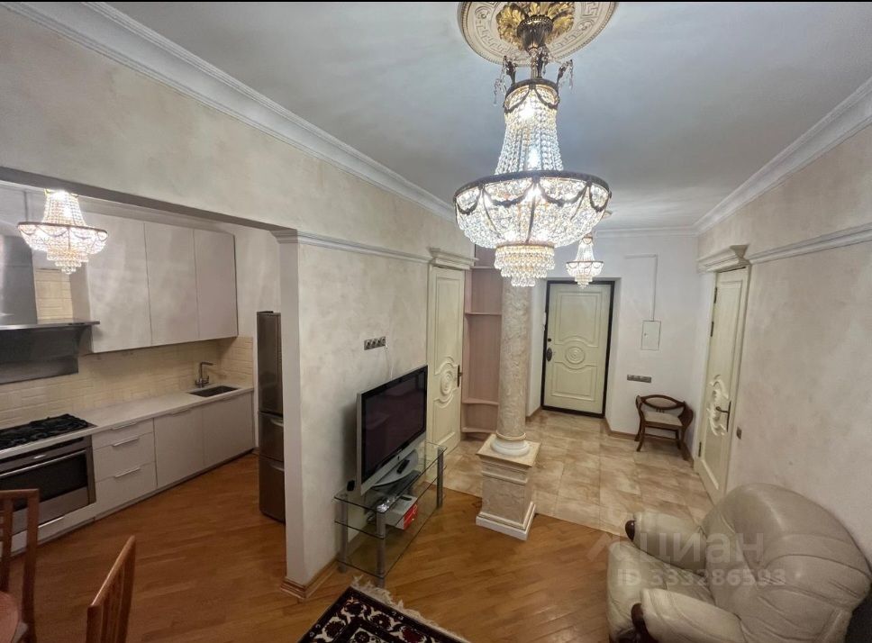m. Luzhniki: Apartment, 2-rooms