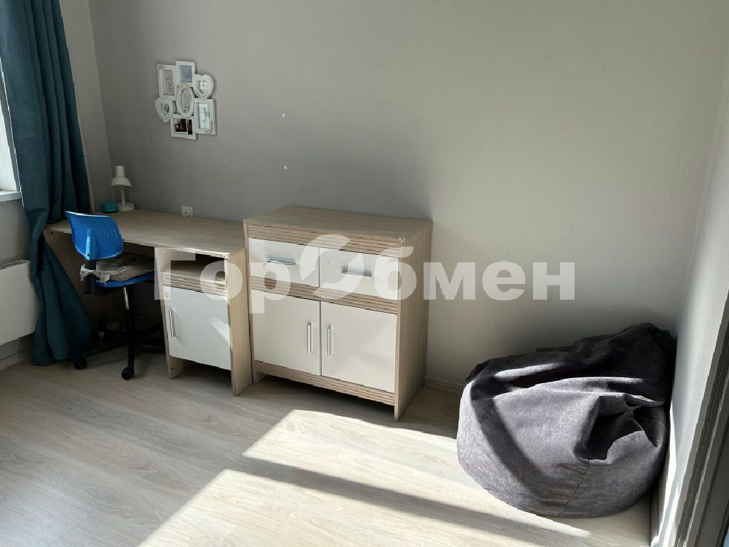 m. Buninskaya alleya: Apartment, 3-rooms