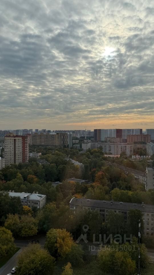 m. Lukhmanovskaya: Apartment, 2-rooms