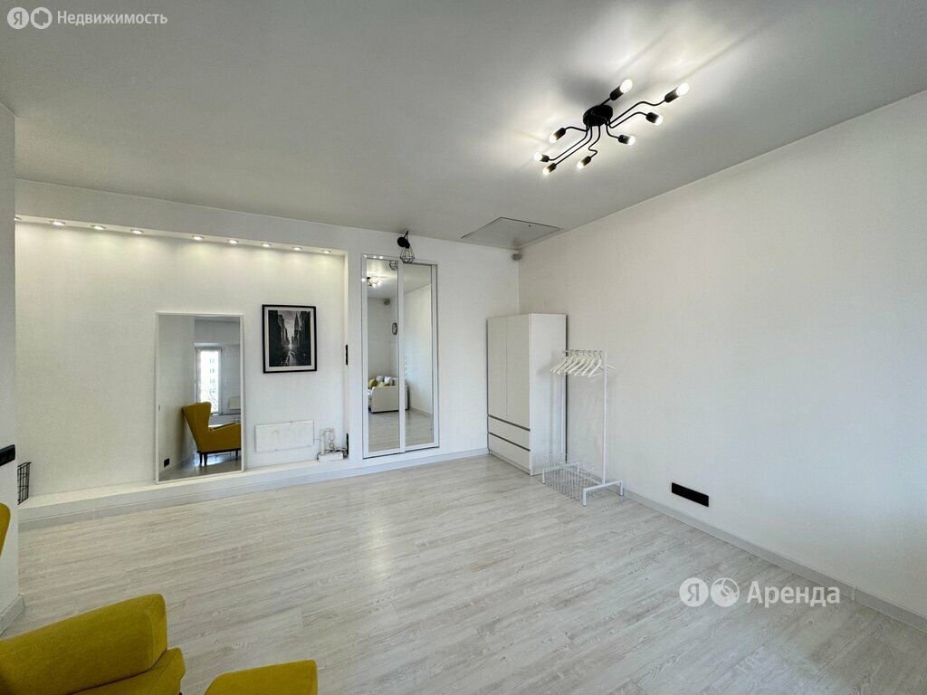 m. Dostoevskaya: Apartment, studio