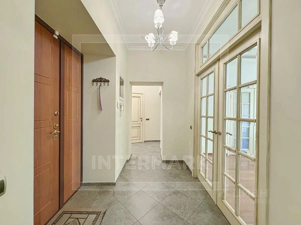 m. Tverskaya: Apartment, 3-rooms