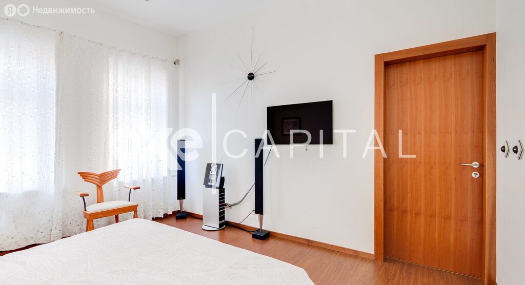 m. Trubnaya: Apartment, 3-rooms