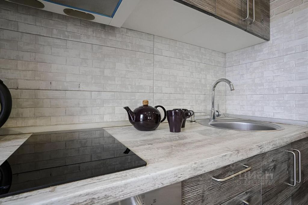 m. Pavshino: Apartment, 2-rooms