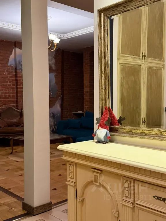 m. Sretensky bulvar: Apartment, 2-rooms