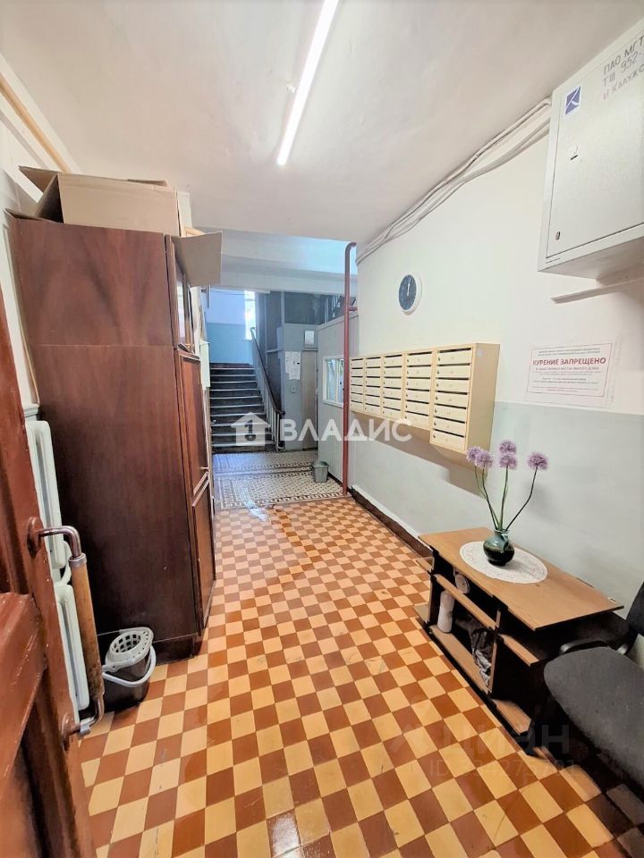 m. Shabolovskaya: Apartment, 2-rooms