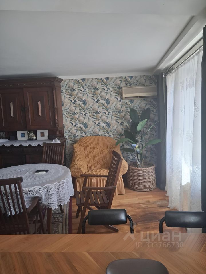 m. Mayakovskaya: Apartment, 2-rooms