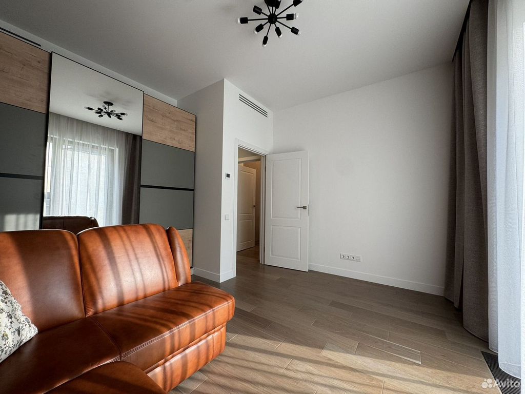 m. Pavshino: Apartment, 2-rooms