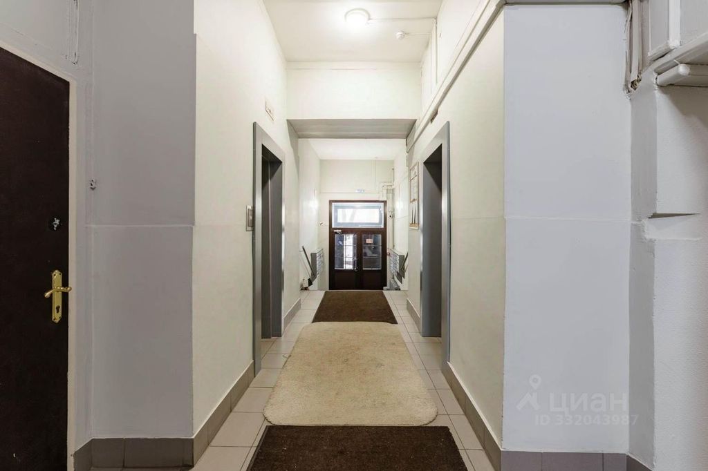 m. Tsvetnoy bulvar: Apartment, 2-rooms
