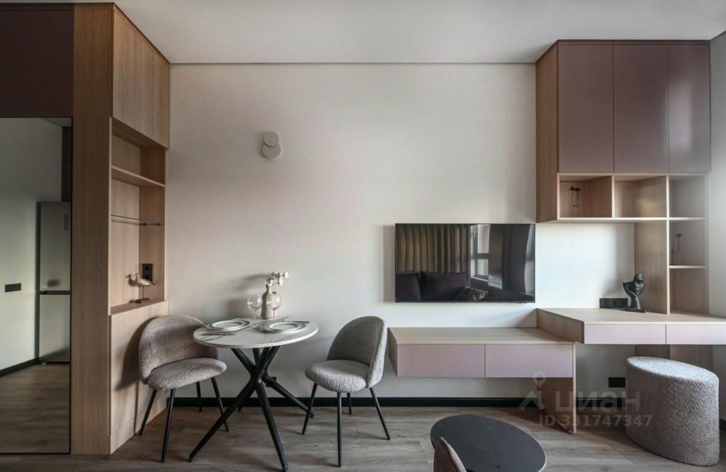 m. Aminyevskaya: Apartment, studio