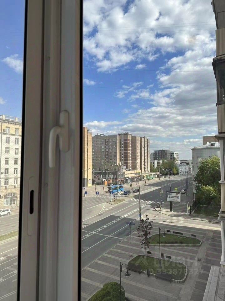 m. Mendeleevskaya: Apartment, 2-rooms
