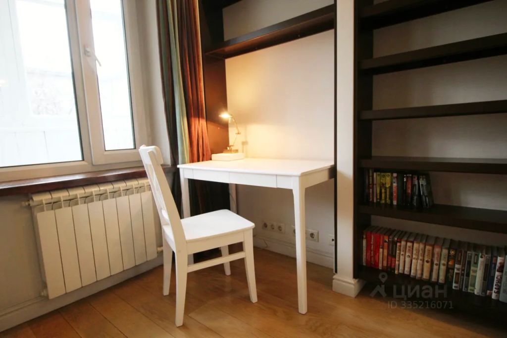 m. Tsvetnoy bulvar: Apartment, 1-rooms