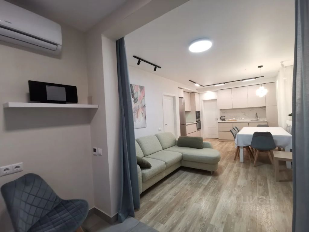 m. Myakinino: Apartment, 2-rooms