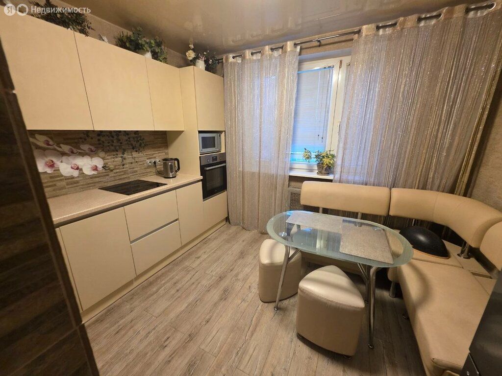 m. Zhulebino: Apartment, 3-rooms