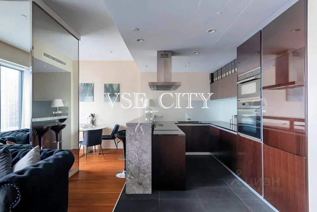 m. Moskva-Siti: Apartment, 2-rooms